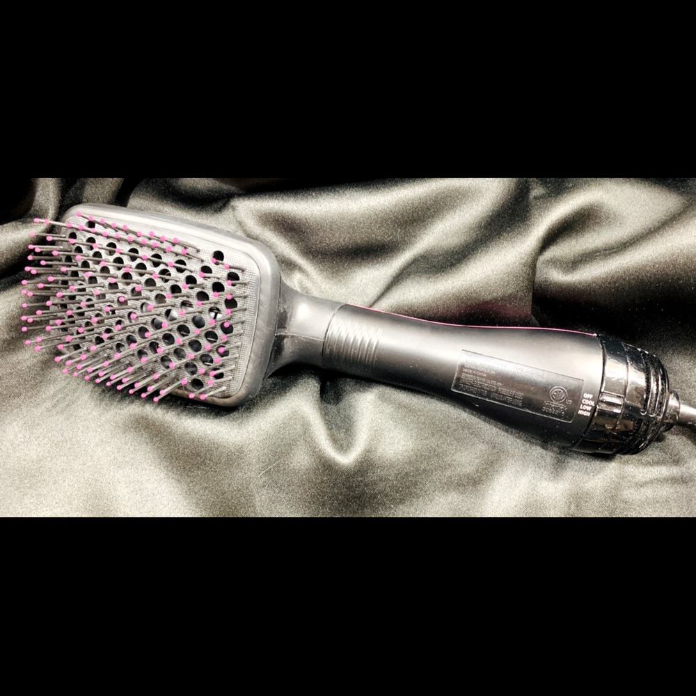 Revlon blow dryer brush